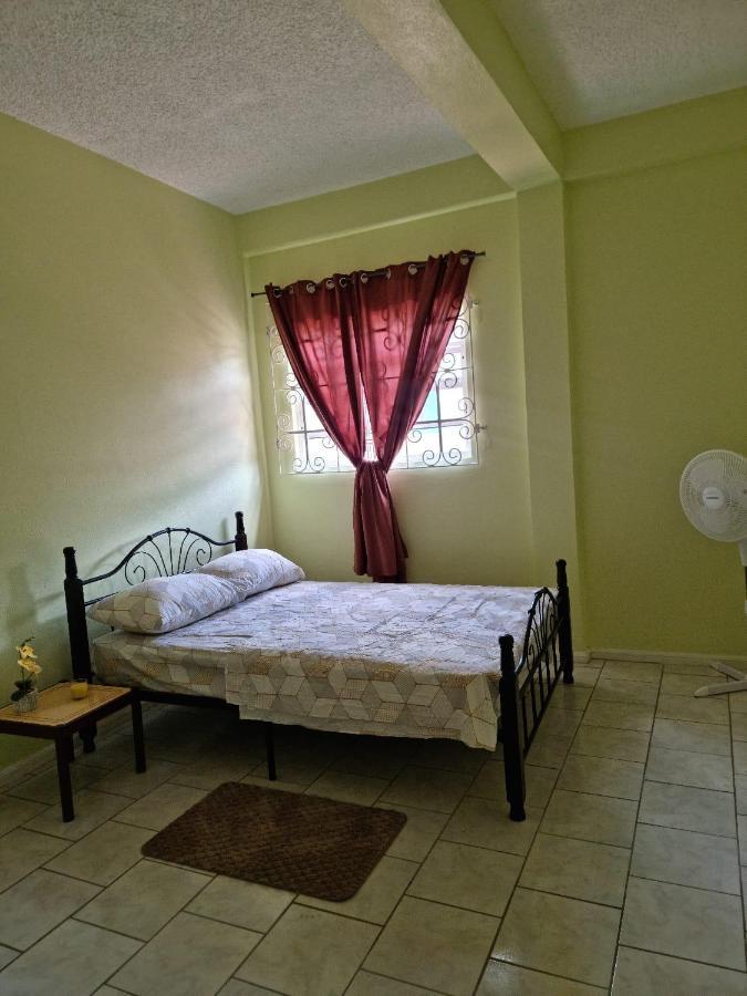 Coco Rose Apartments Soufrière Exterior foto